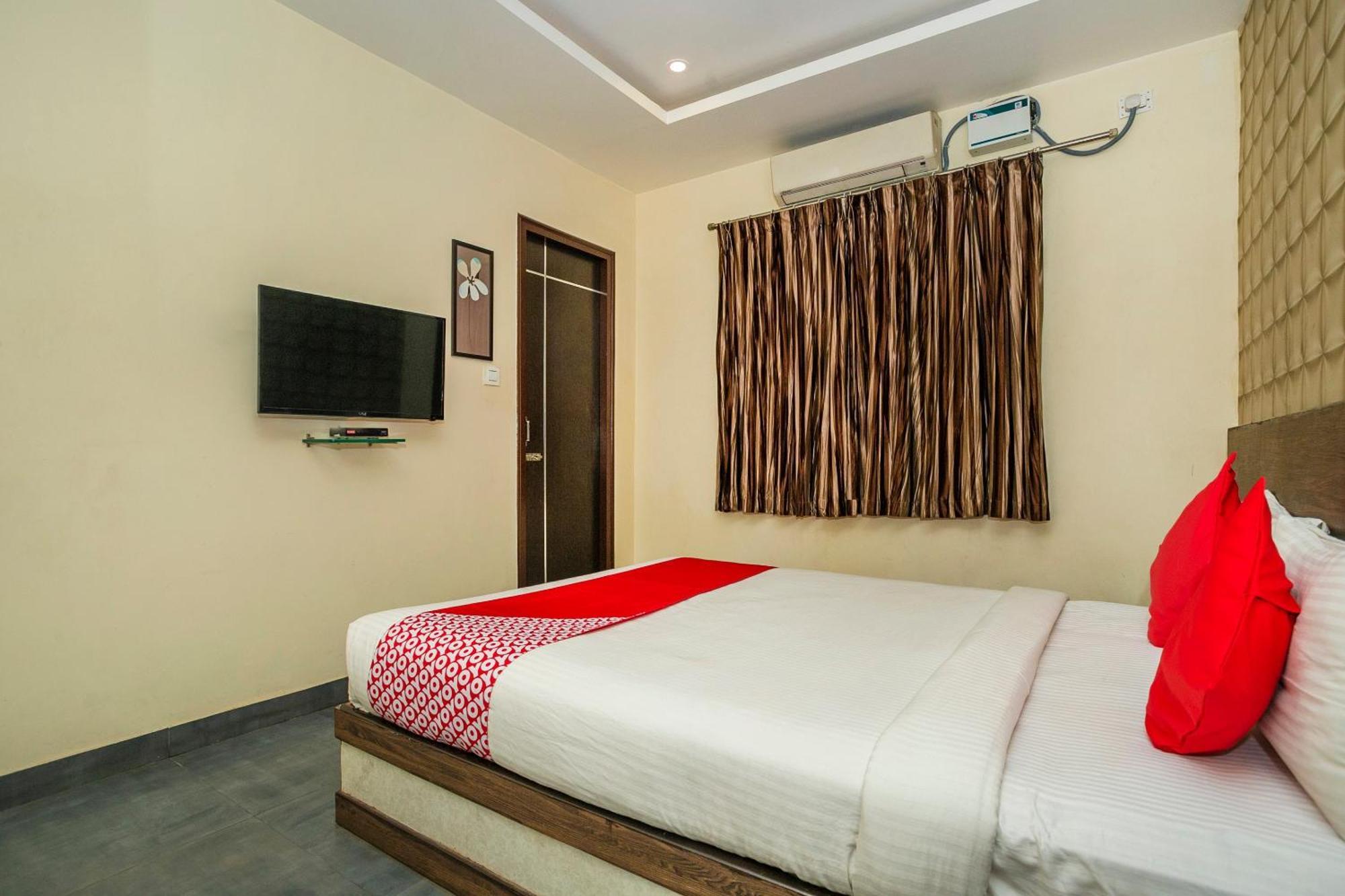 Super Collection O Indian Suites Near Sitara Restaurant Bangalore Exterior foto